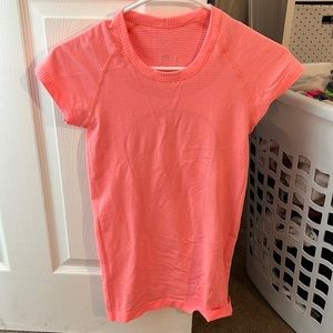 Lululemon swiftly tech